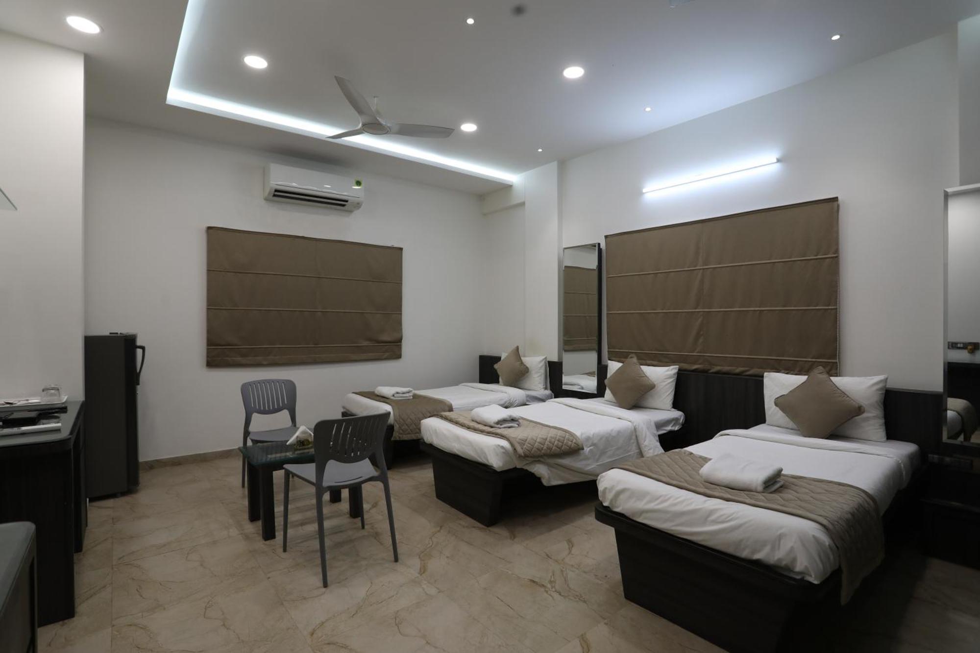 Hotel Ajinkya Palace Aurangabad  Eksteriør bilde