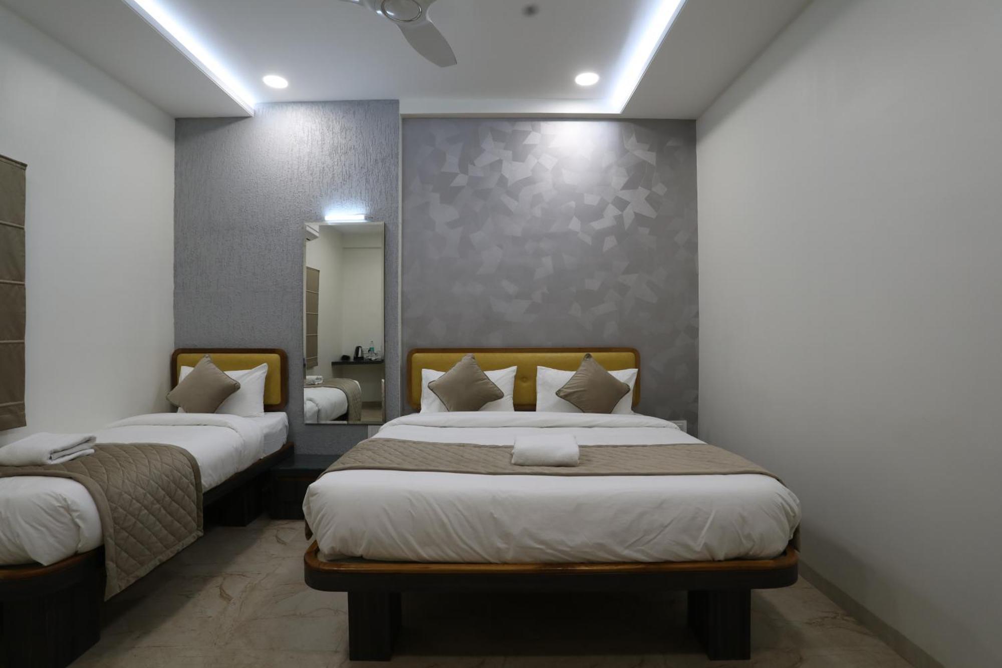 Hotel Ajinkya Palace Aurangabad  Eksteriør bilde