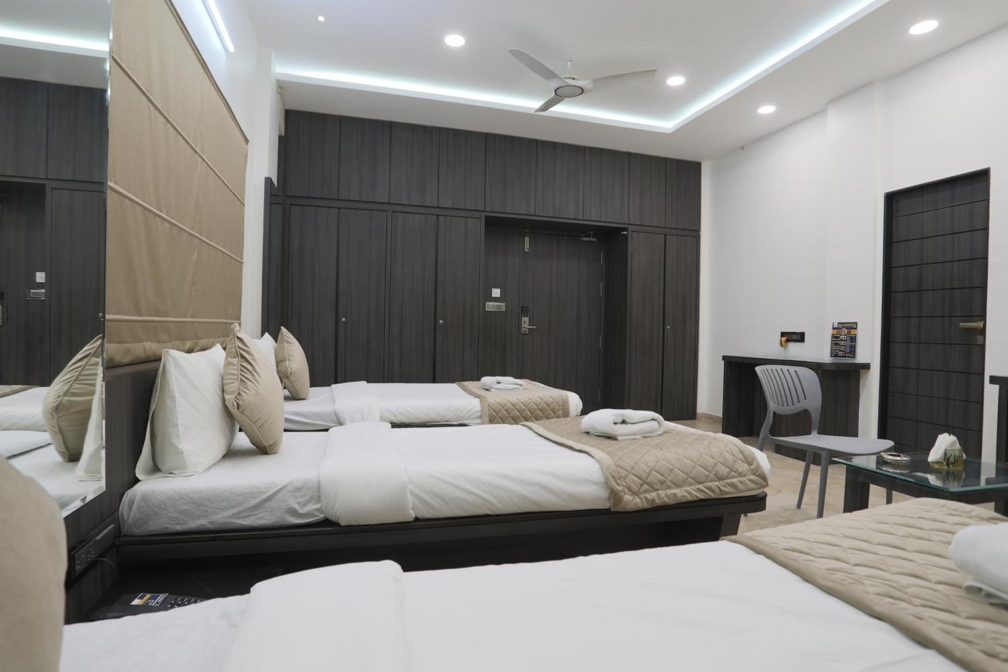 Hotel Ajinkya Palace Aurangabad  Eksteriør bilde