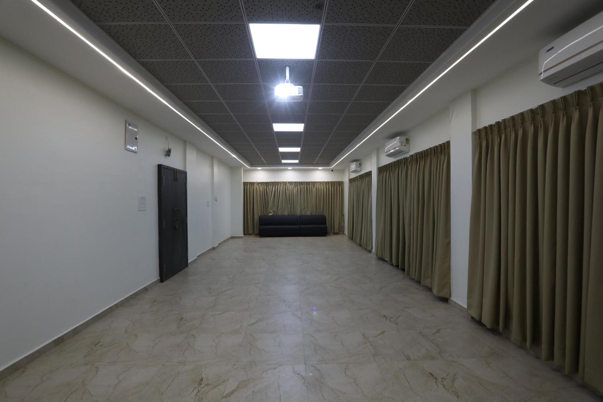 Hotel Ajinkya Palace Aurangabad  Eksteriør bilde