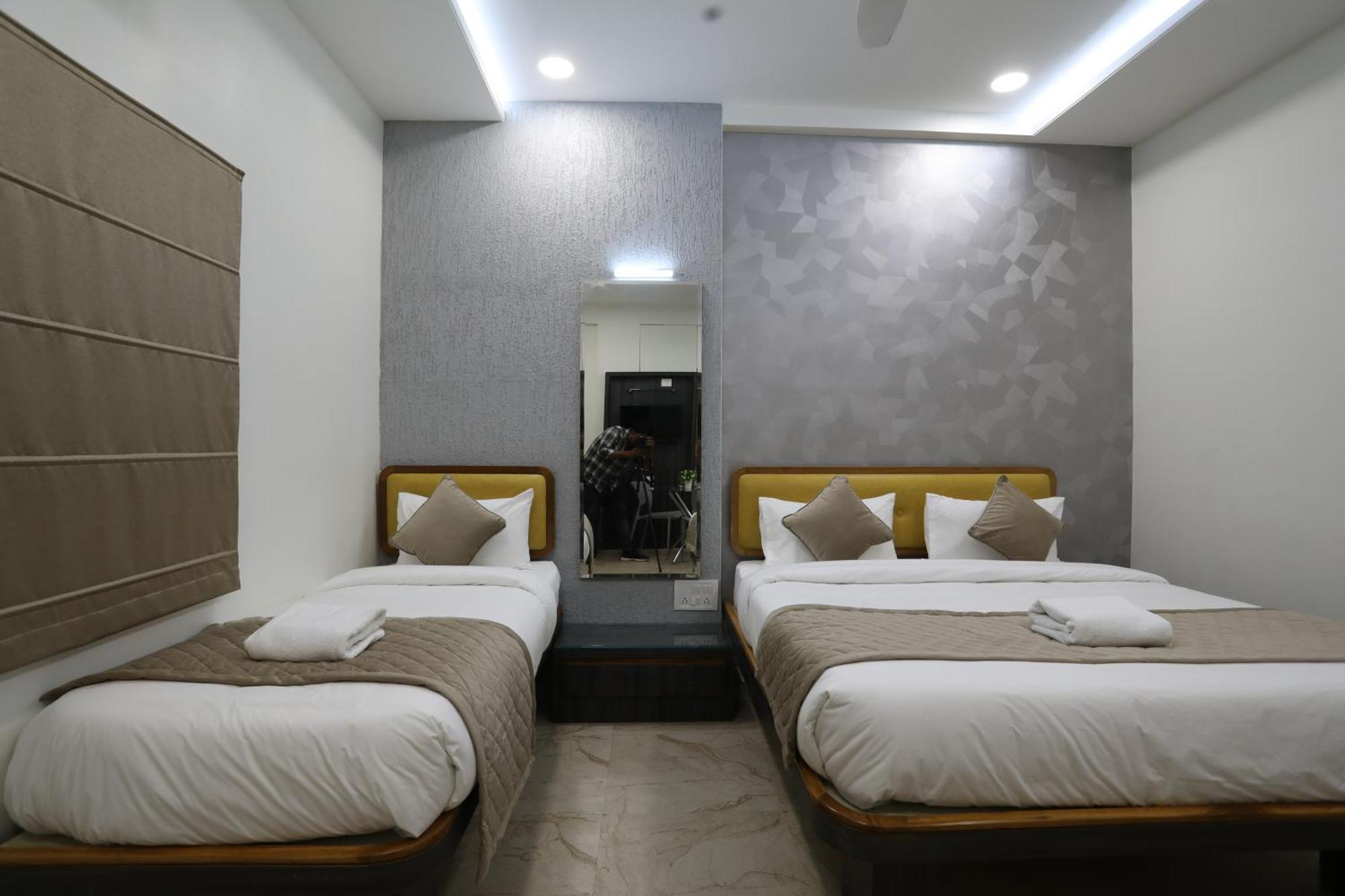 Hotel Ajinkya Palace Aurangabad  Eksteriør bilde