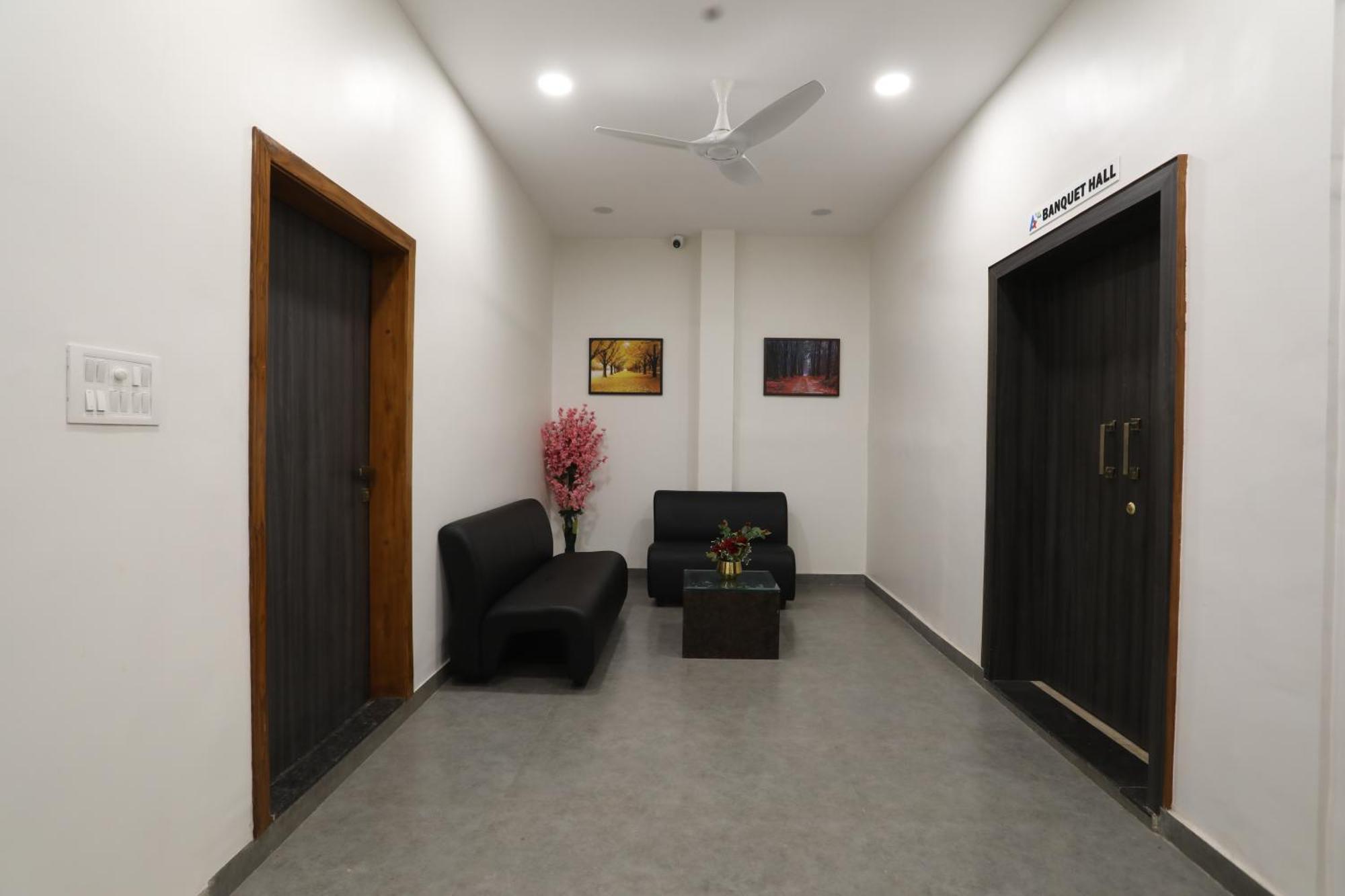 Hotel Ajinkya Palace Aurangabad  Eksteriør bilde