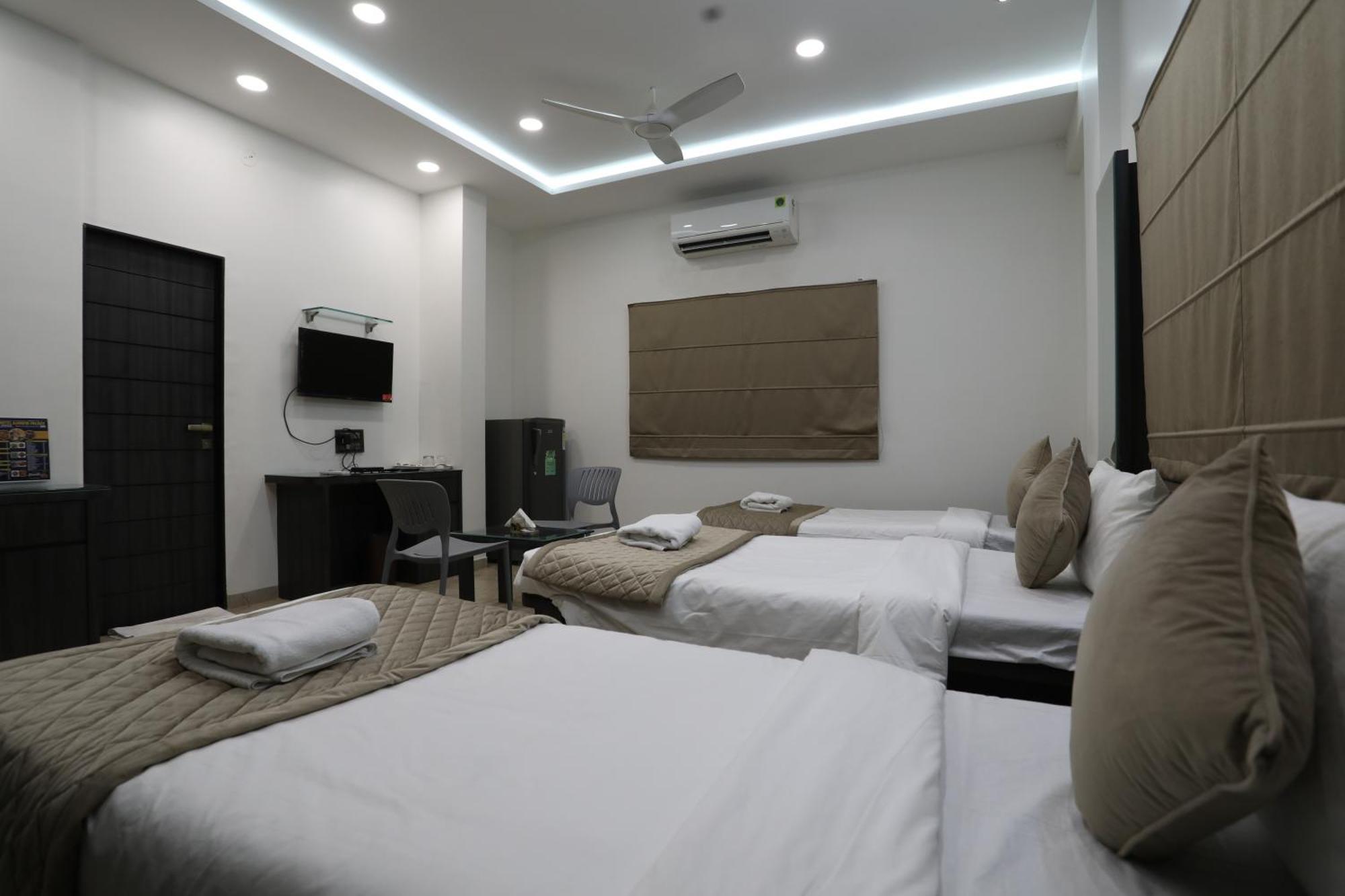Hotel Ajinkya Palace Aurangabad  Eksteriør bilde